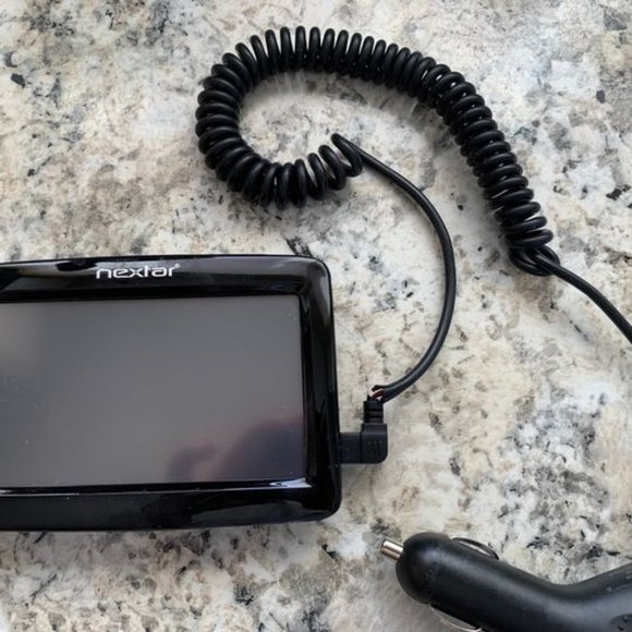 Nextar GPS Navigation System - Picture 1 of 9